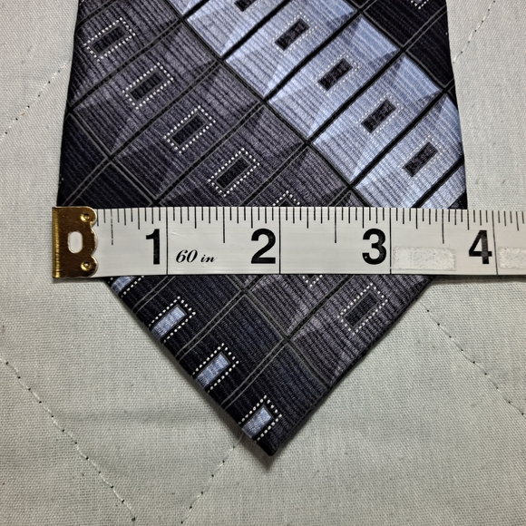 Kilburne and Finch Fine Clothiers 💯 Silk Necktie 60" x 3.75" Stripes Blue/Black - Picture 9 of 10